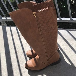 Brown Quilted Gold Zipper Boots